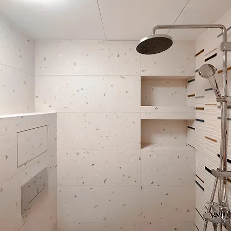 Scandinavian Charm - 1bd With Desk By Flat Manager Apartment Sofia