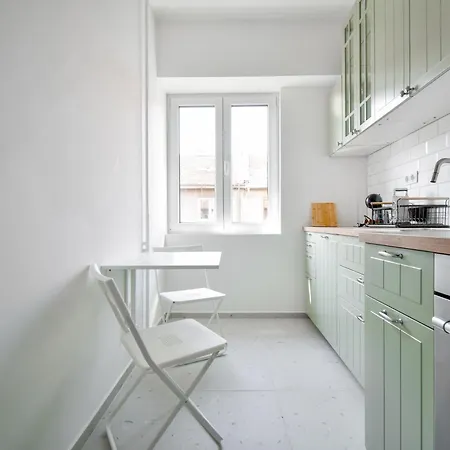 Scandinavian Charm - 1bd With Desk By Flat Manager